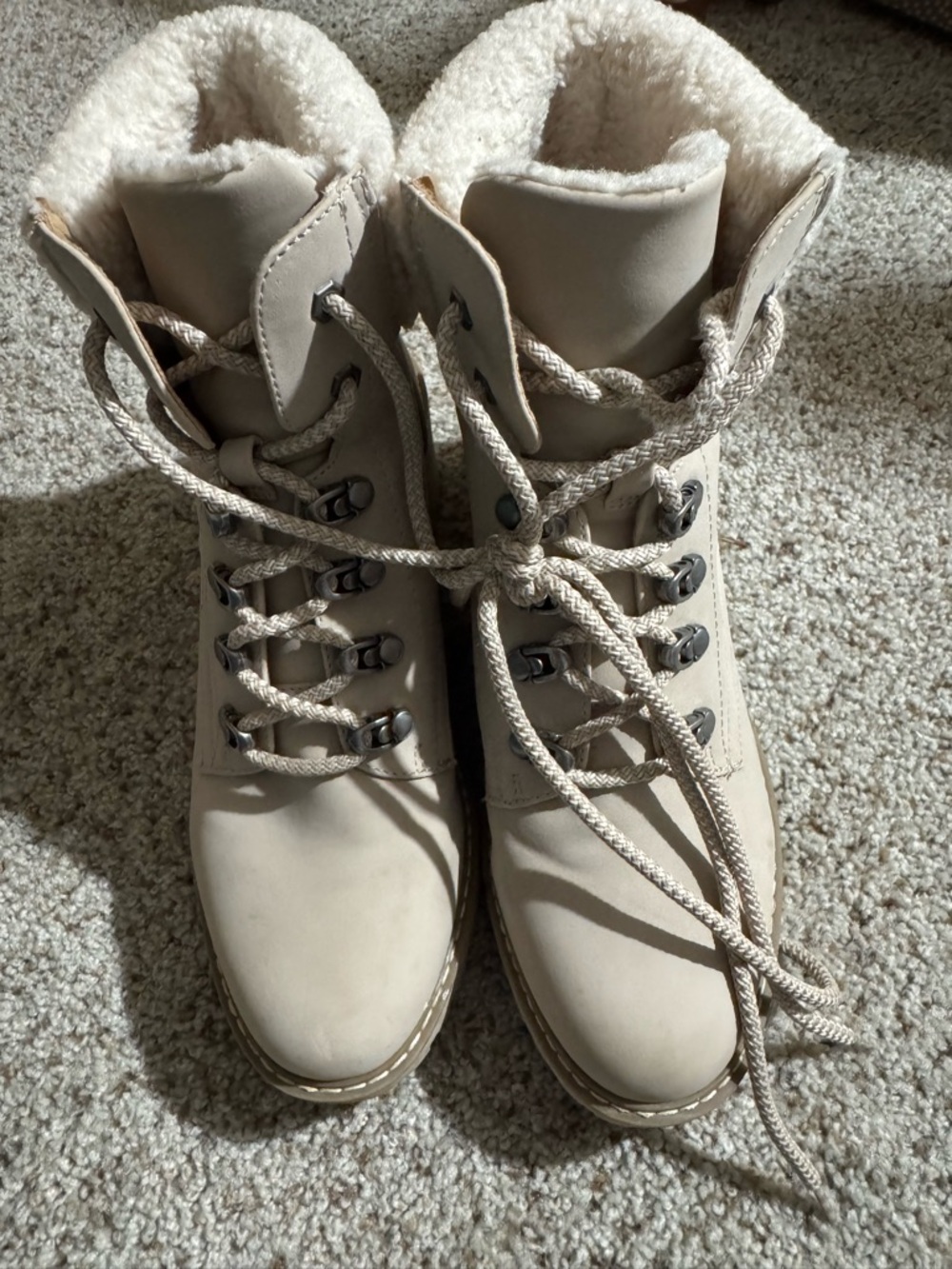 DV By Dolce Vita Russit Shearling Lace-Up Boot Beige/Bone Sz. 9 Warm/Comfy